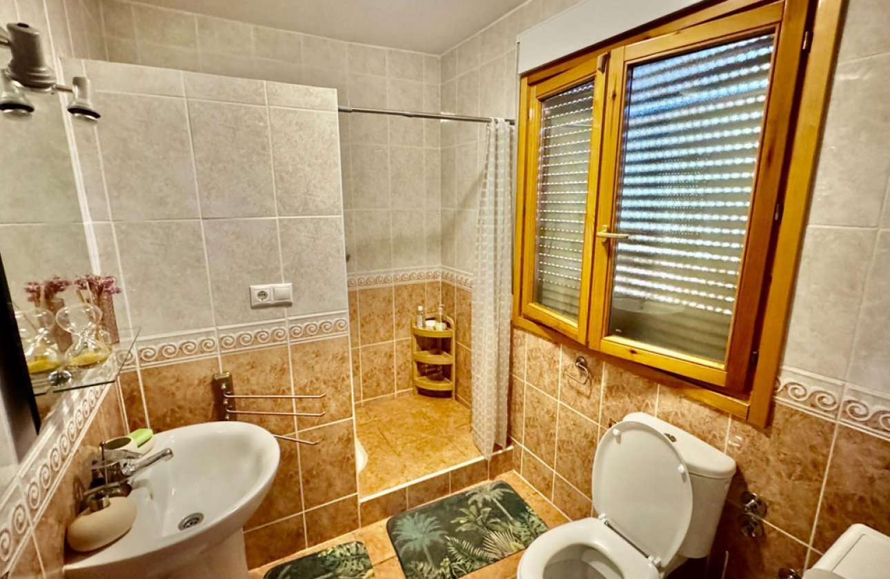 Resale - Villa -
Relleu - Relleu Centro