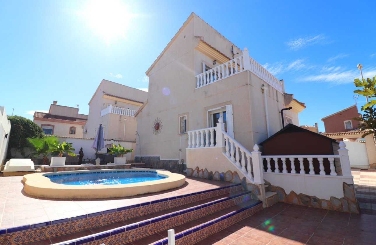 Resale - Villa -
Rojales - Benimar
