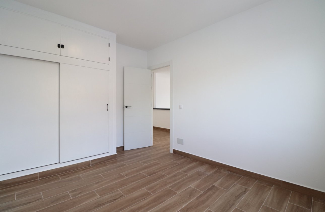 Resale - Villa -
Rojales - Ciudad Quesada