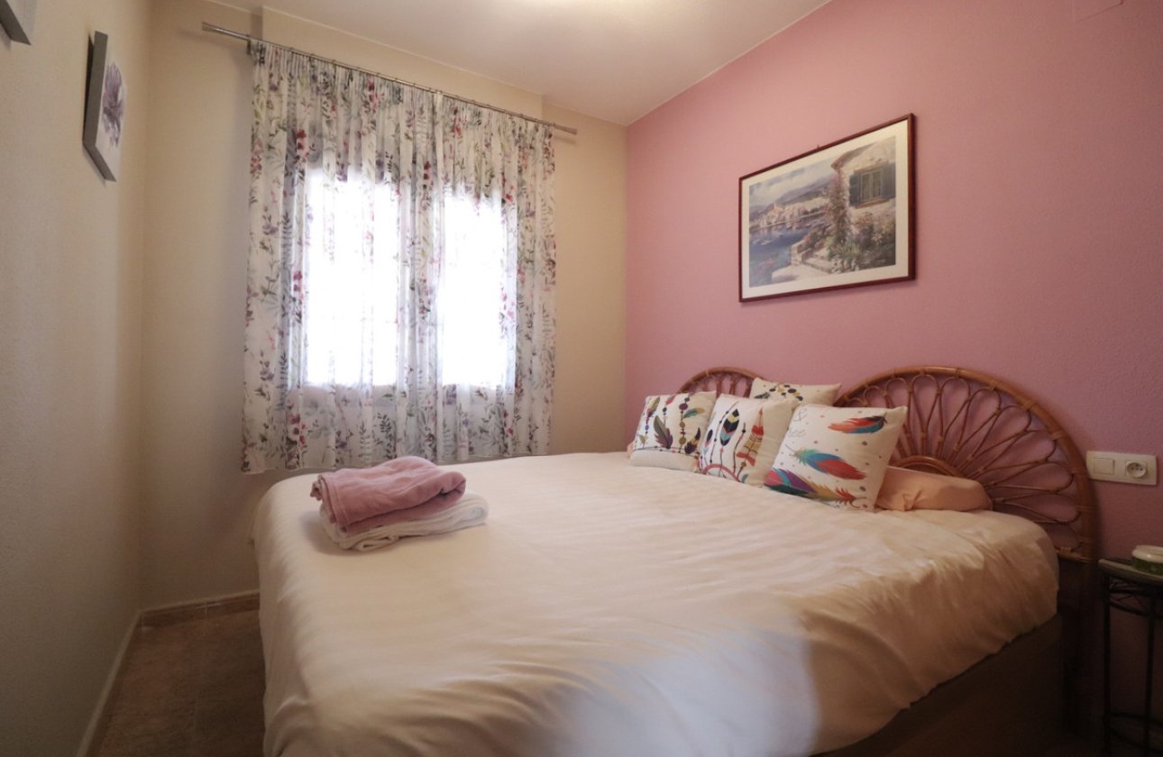 Resale - Villa -
Rojales - Ciudad Quesada