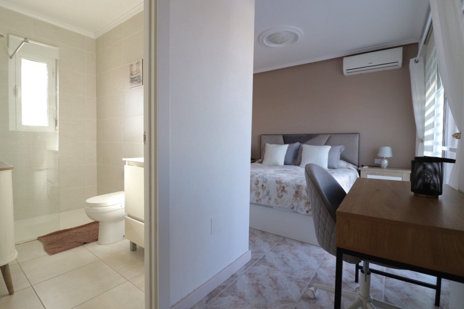 Resale - Villa -
Rojales - Ciudad Quesada