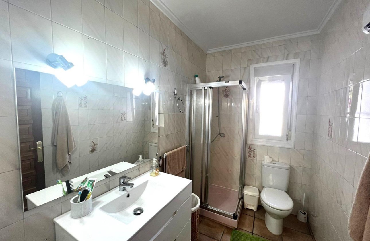 Resale - Villa -
Rojales - Ciudad Quesada