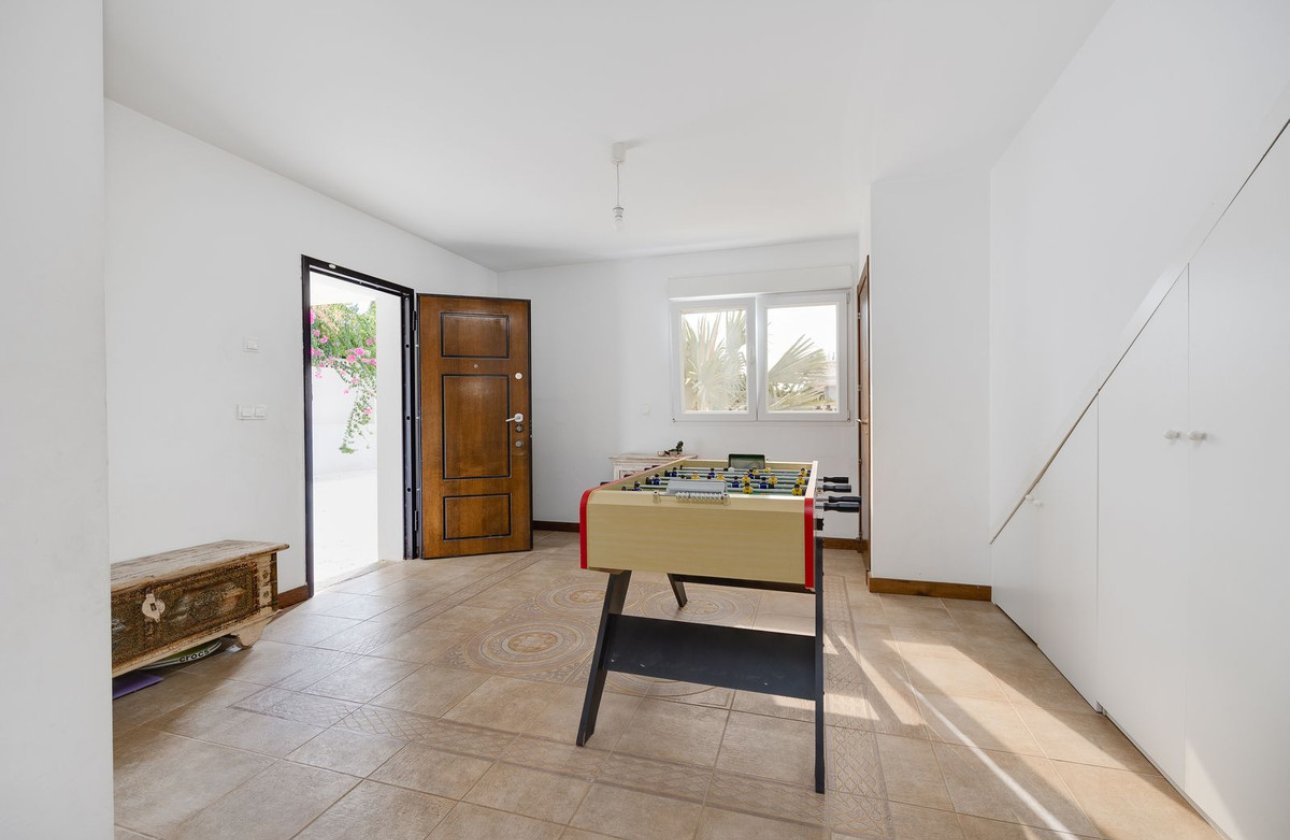 Resale - Villa -
Rojales - Ciudad Quesada