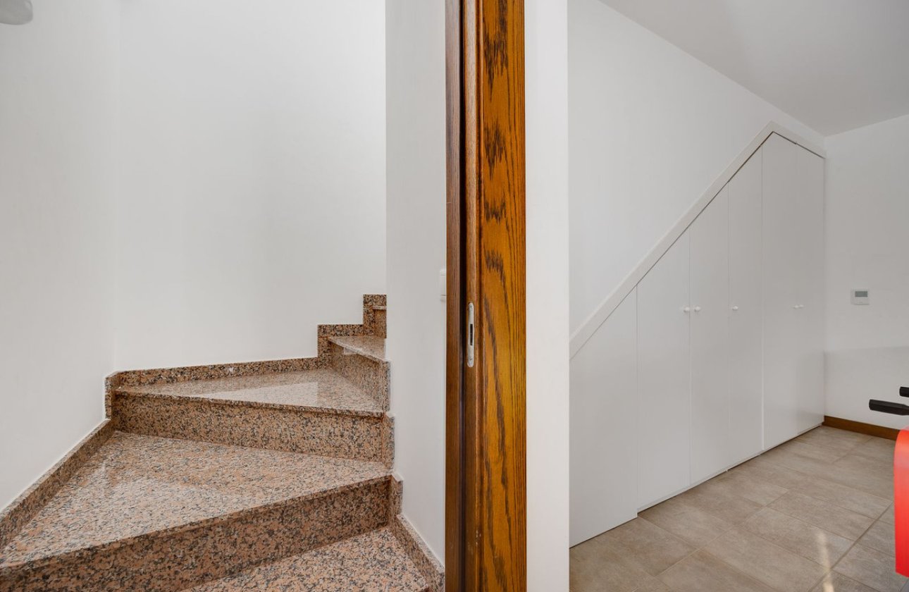 Resale - Villa -
Rojales - Ciudad Quesada