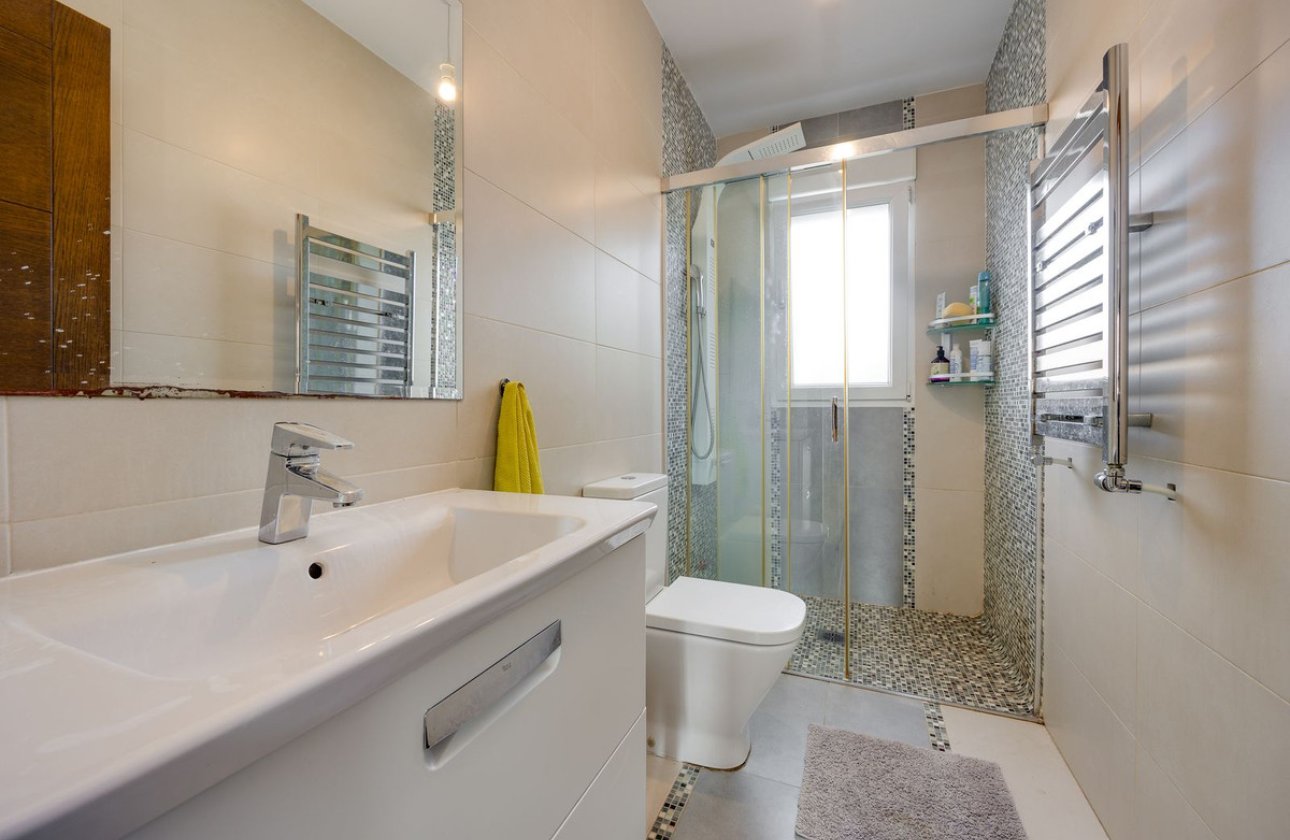 Resale - Villa -
Rojales - Ciudad Quesada