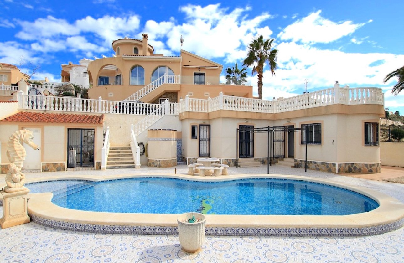 Resale - Villa -
Rojales - Ciudad Quesada