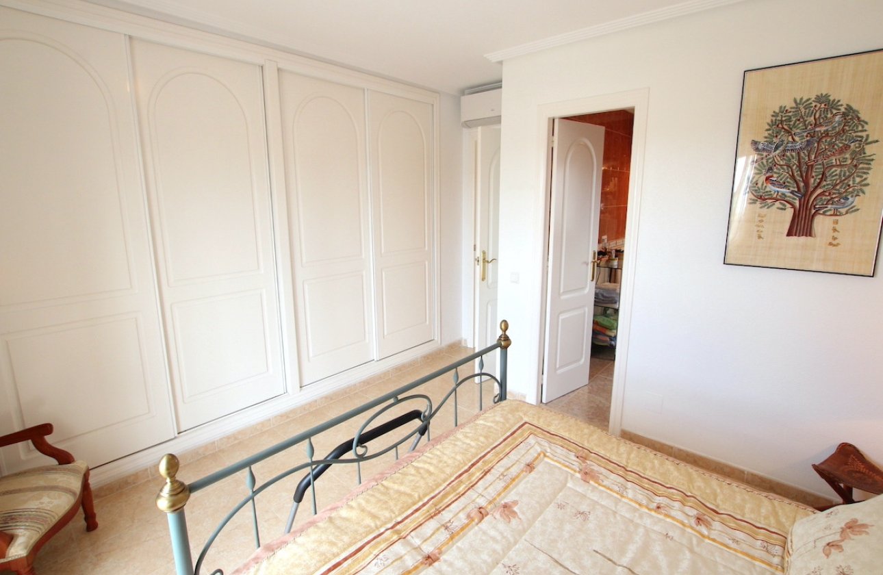 Resale - Villa -
Rojales - Ciudad Quesada