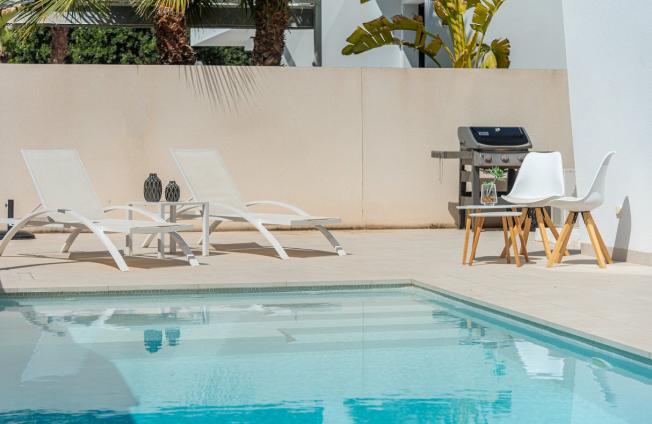 Resale - Villa -
Rojales - Ciudad Quesada