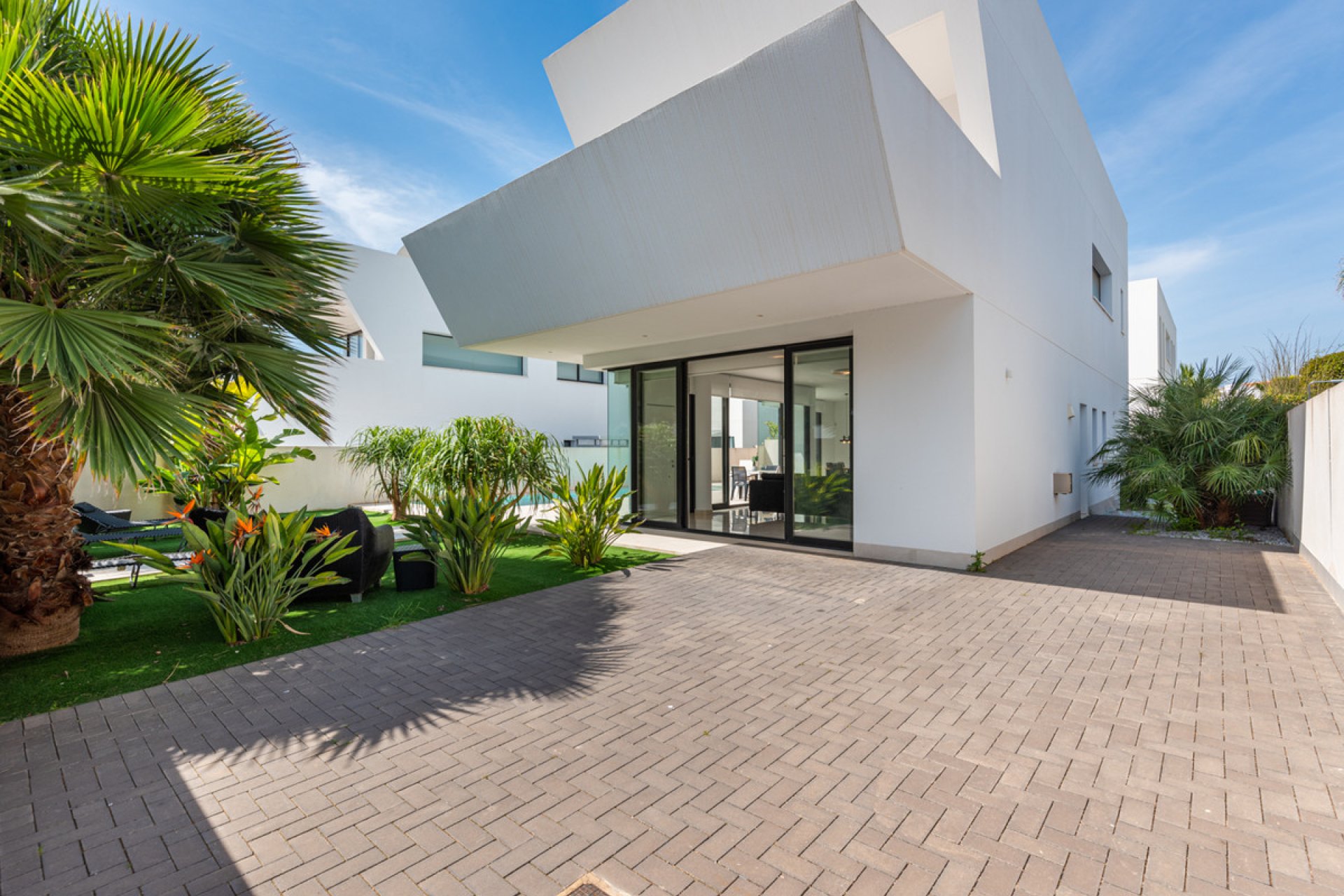 Resale - Villa -
Rojales - Ciudad Quesada