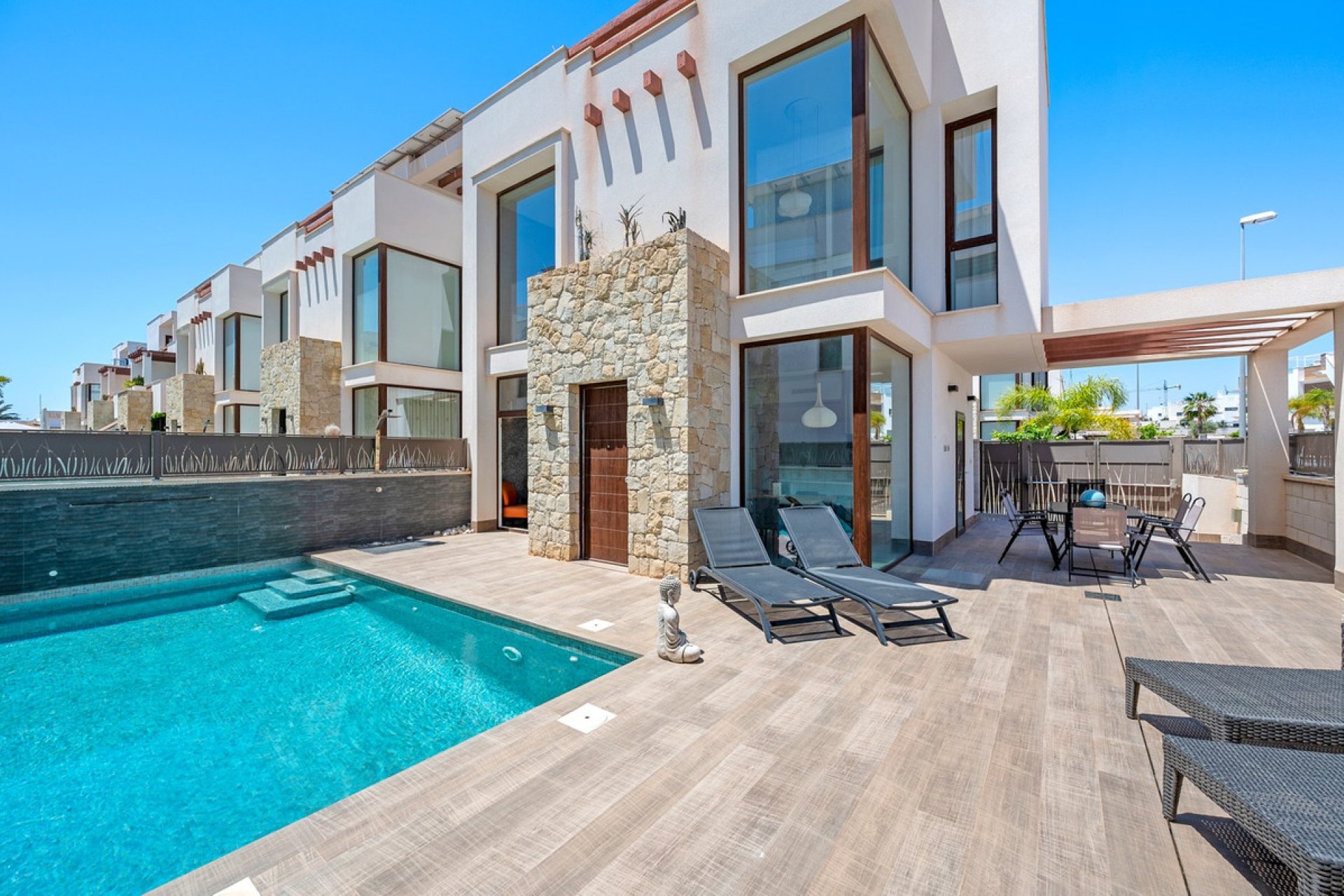 Resale - Villa -
Rojales - Ciudad Quesada