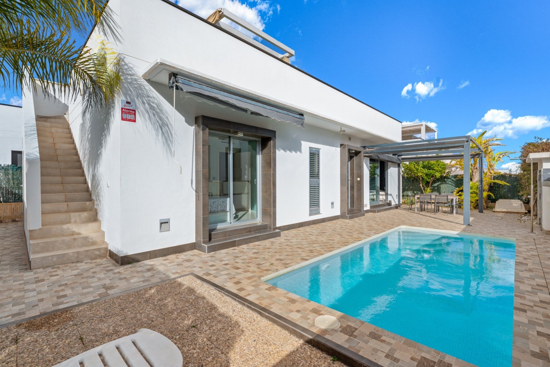 Resale - Villa -
Rojales - Ciudad Quesada