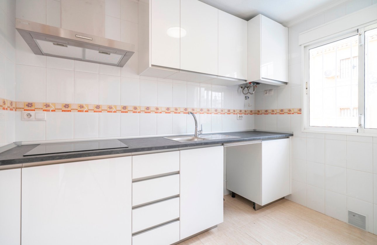 Resale - Villa -
Rojales - Ciudad Quesada