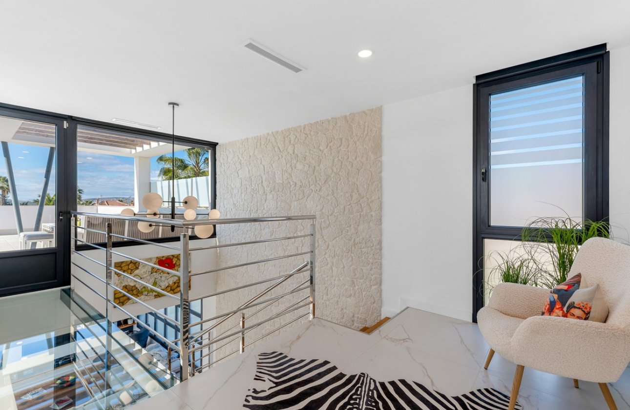 Resale - Villa -
Rojales - Ciudad Quesada