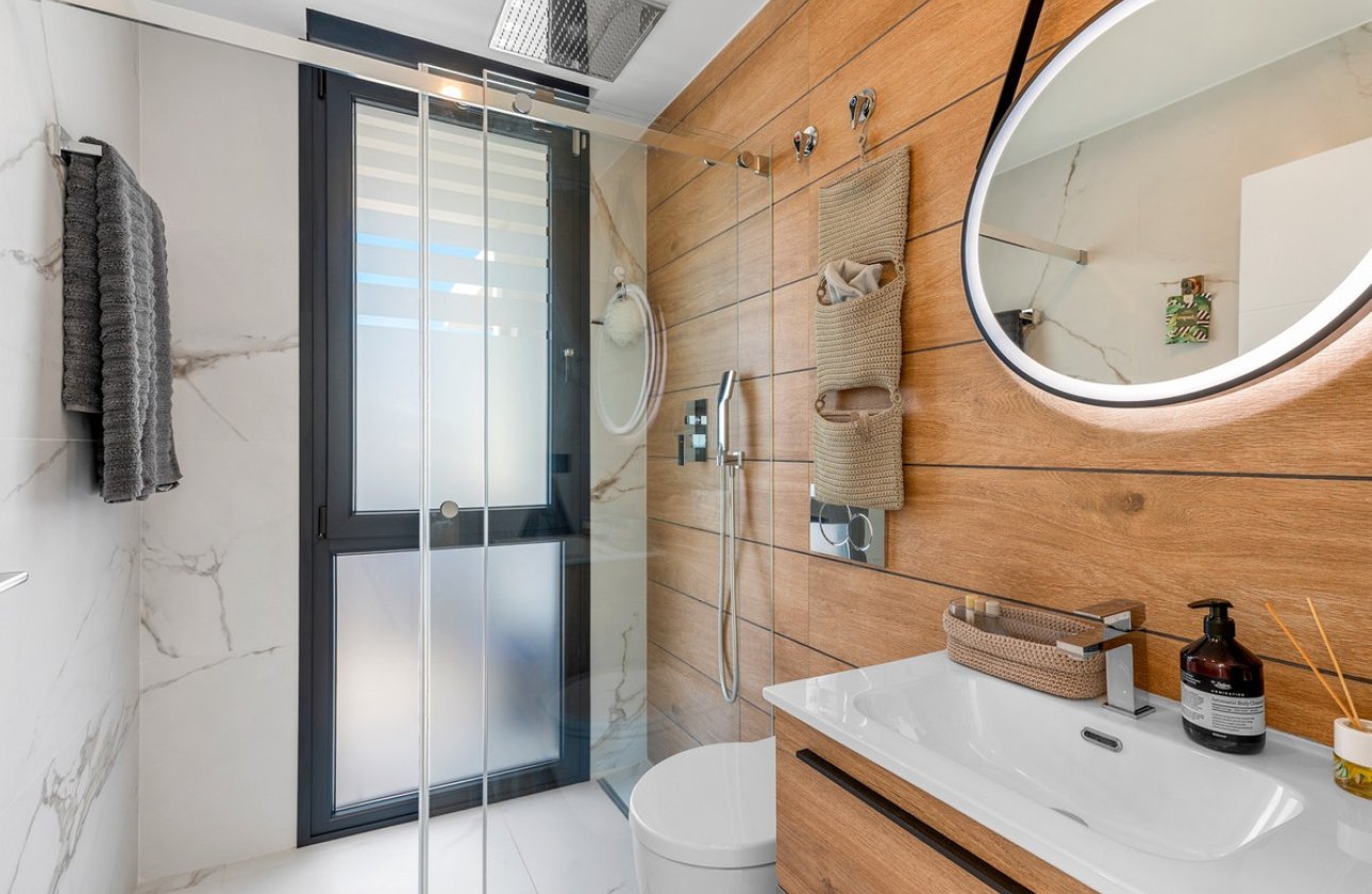 Resale - Villa -
Rojales - Ciudad Quesada