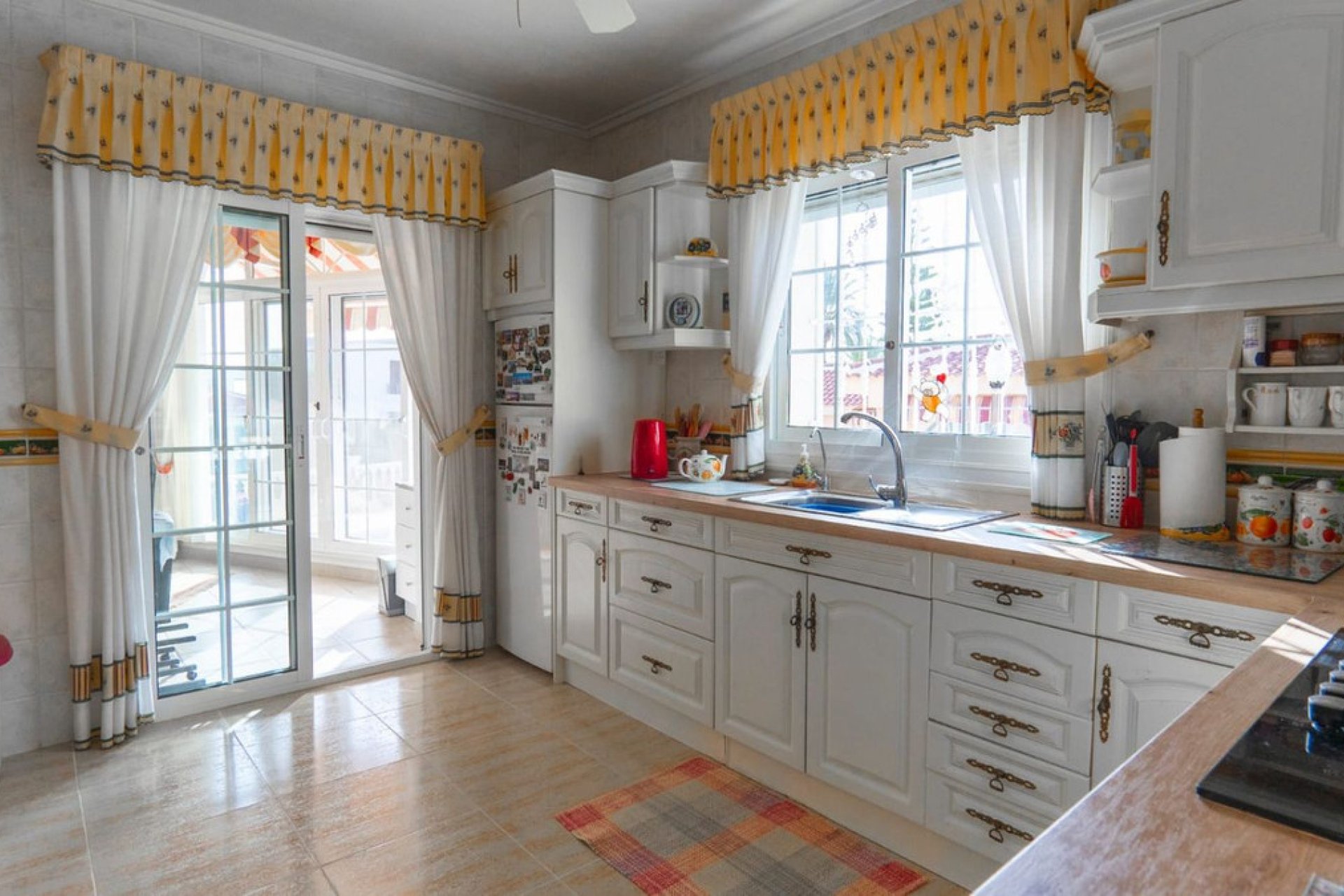 Resale - Villa -
Rojales - Ciudad Quesada