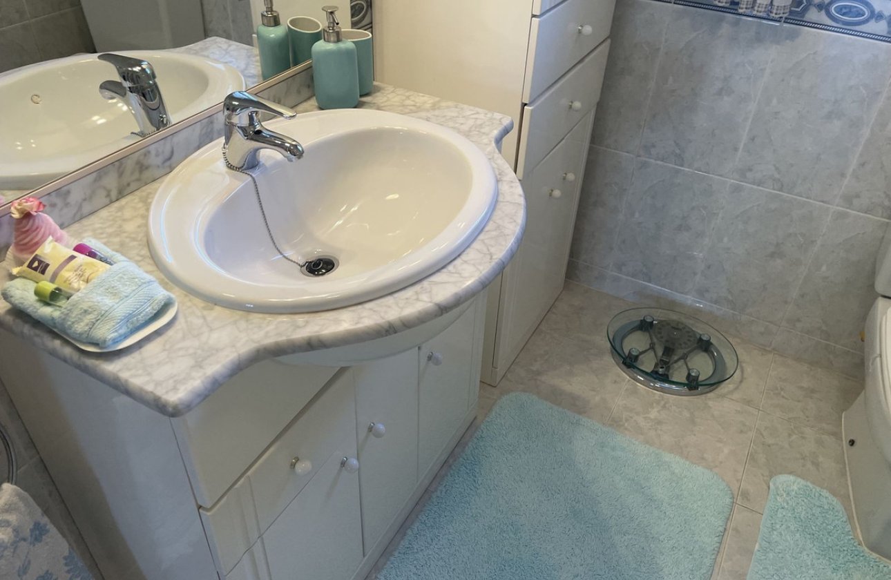 Resale - Villa -
Rojales - Ciudad Quesada