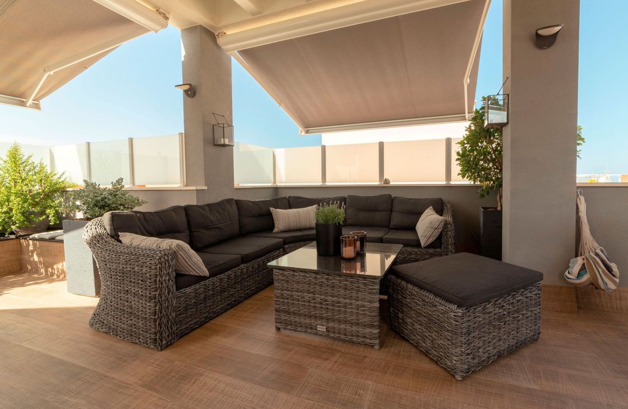 Resale - Villa -
Rojales - Ciudad Quesada