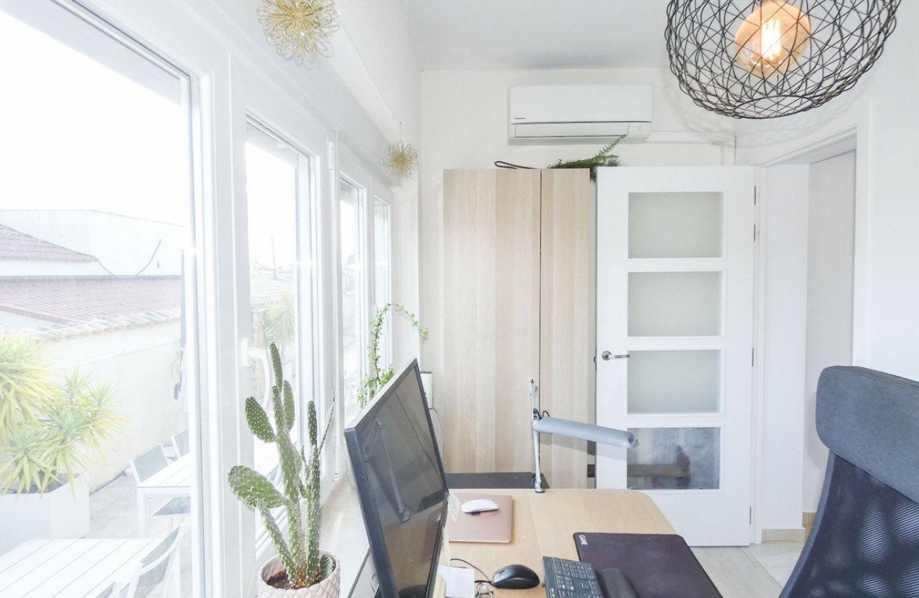 Resale - Villa -
Rojales - Ciudad Quesada