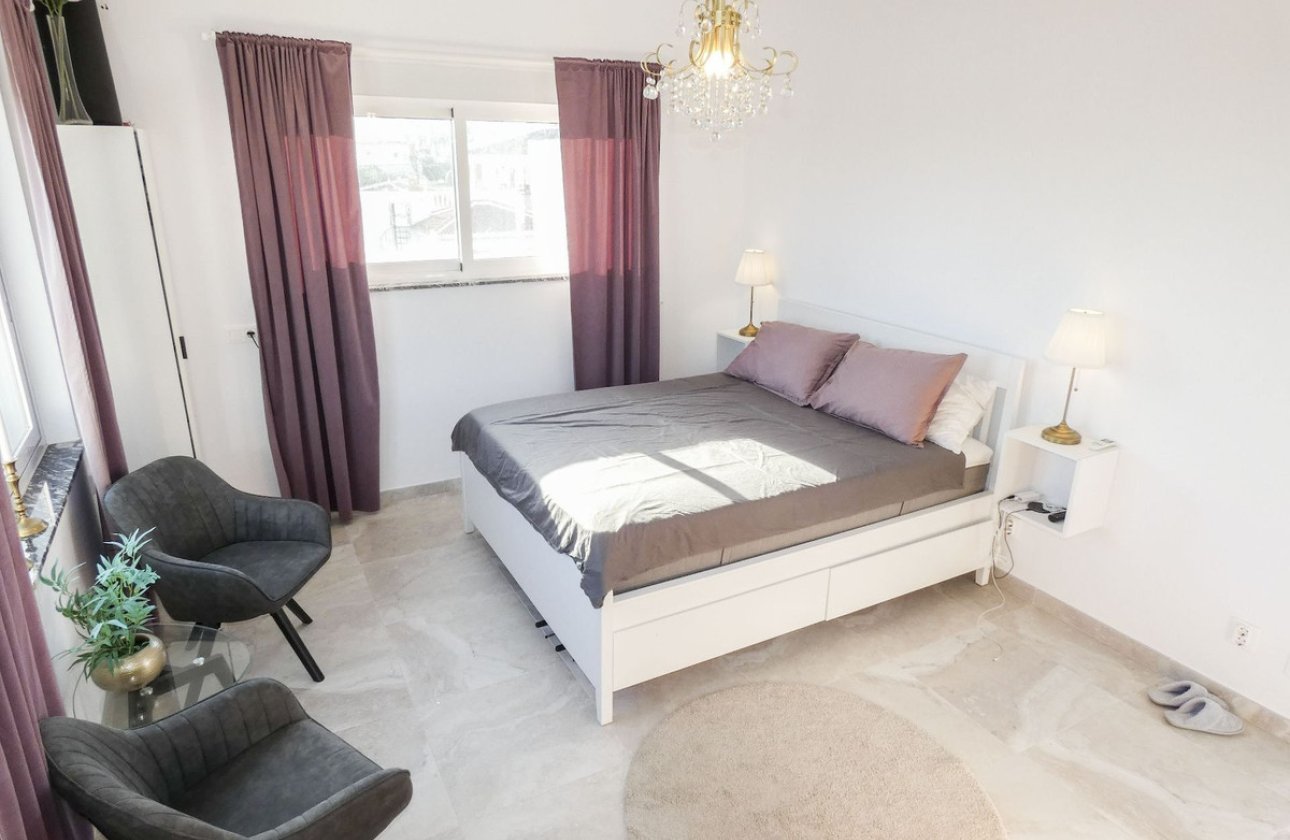 Resale - Villa -
Rojales - Ciudad Quesada