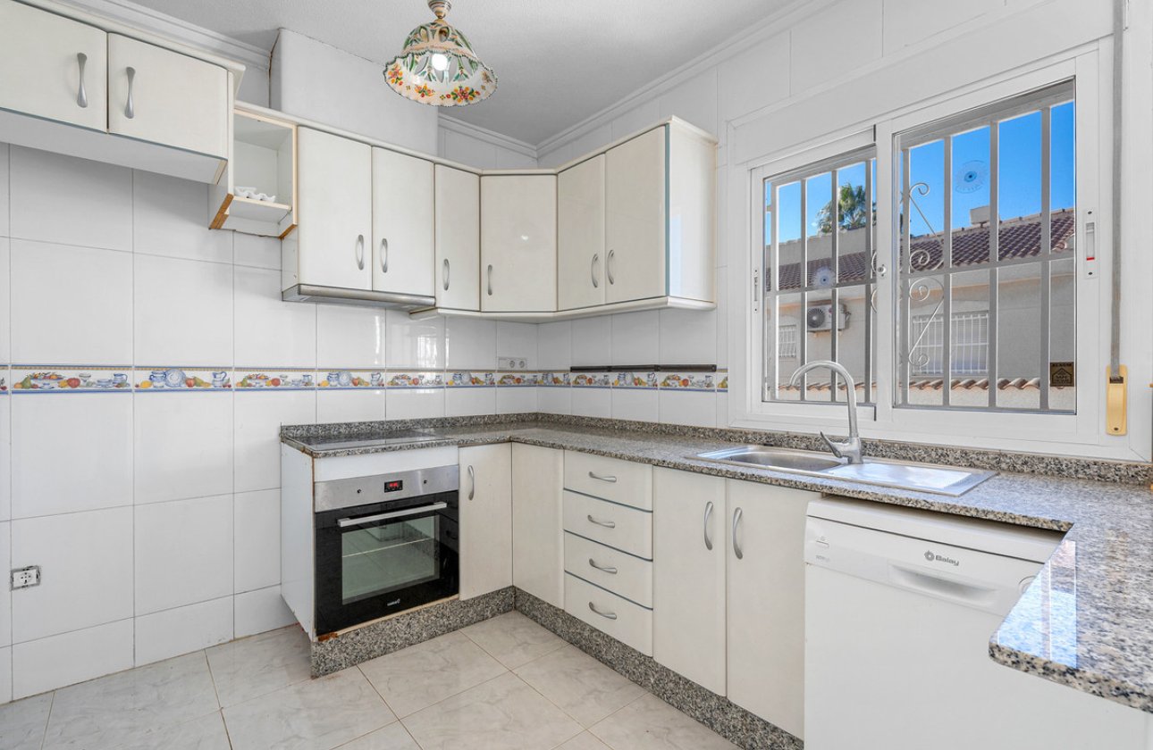 Resale - Villa -
Rojales - Ciudad Quesada