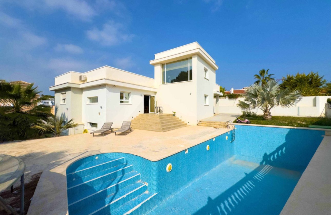 Resale - Villa -
Rojales - Dona Pepa