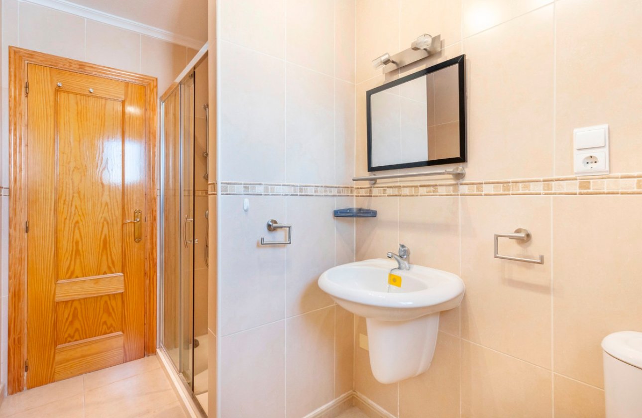 Resale - Villa -
San Fulgencio - La Marina