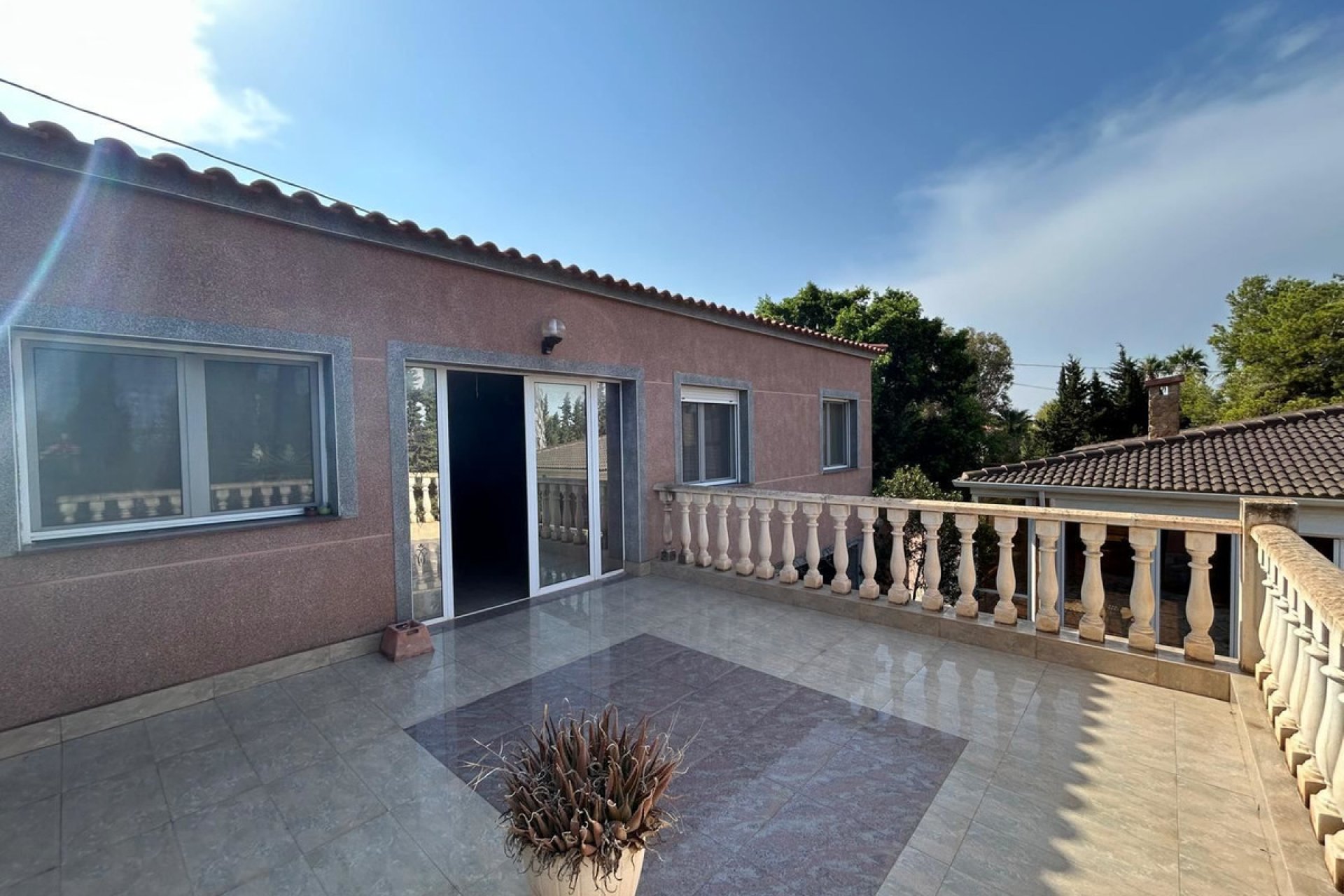Resale - Villa -
San Fulgencio - La Marina
