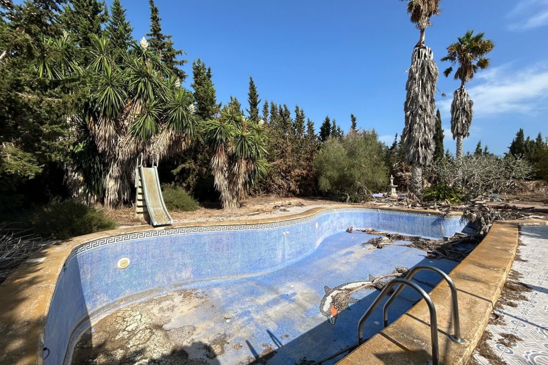 Resale - Villa -
San Fulgencio - La Marina