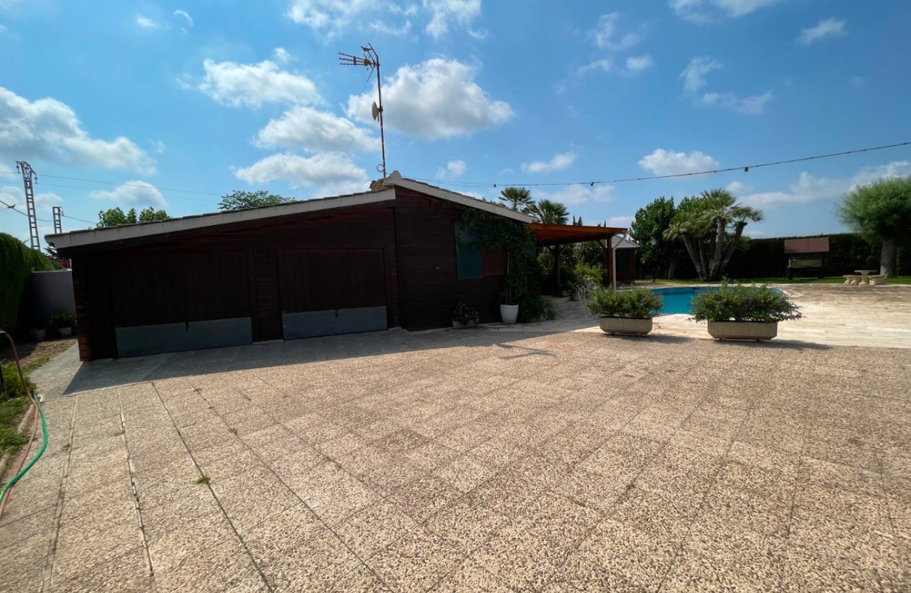 Resale - Villa -
San Fulgencio - La Marina