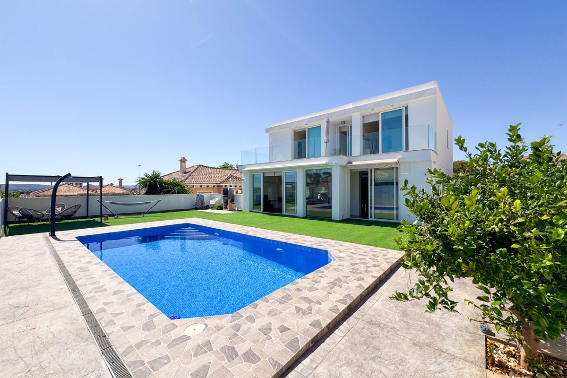 Resale - Villa -
San Fulgencio - San Fulgencio Centro