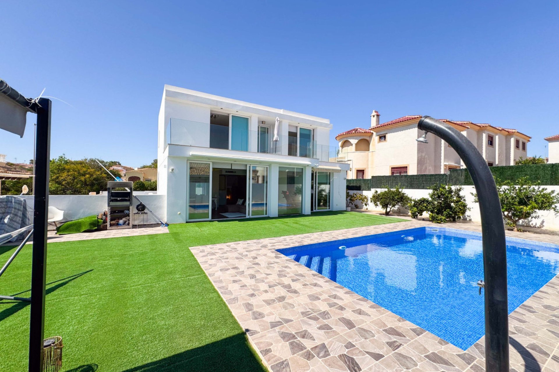 Resale - Villa -
San Fulgencio - San Fulgencio Centro