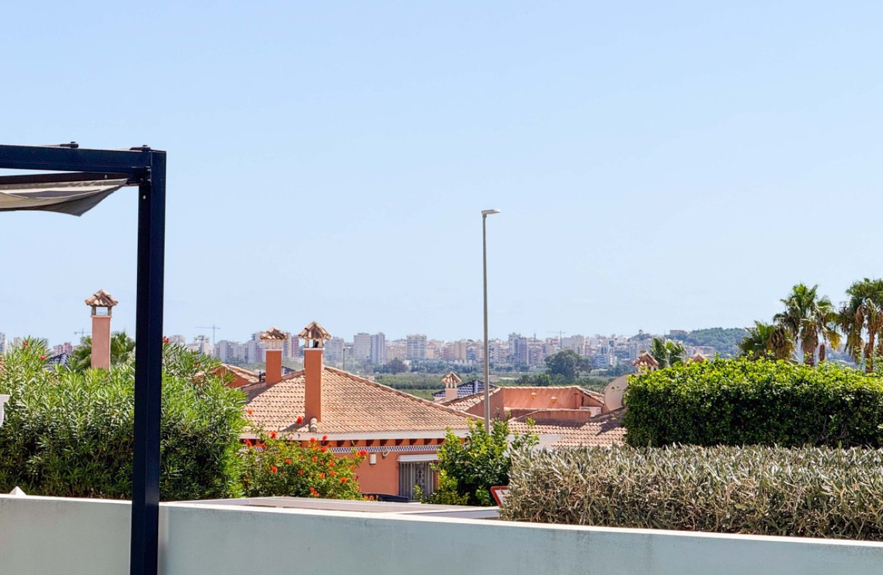 Resale - Villa -
San Fulgencio - San Fulgencio Centro