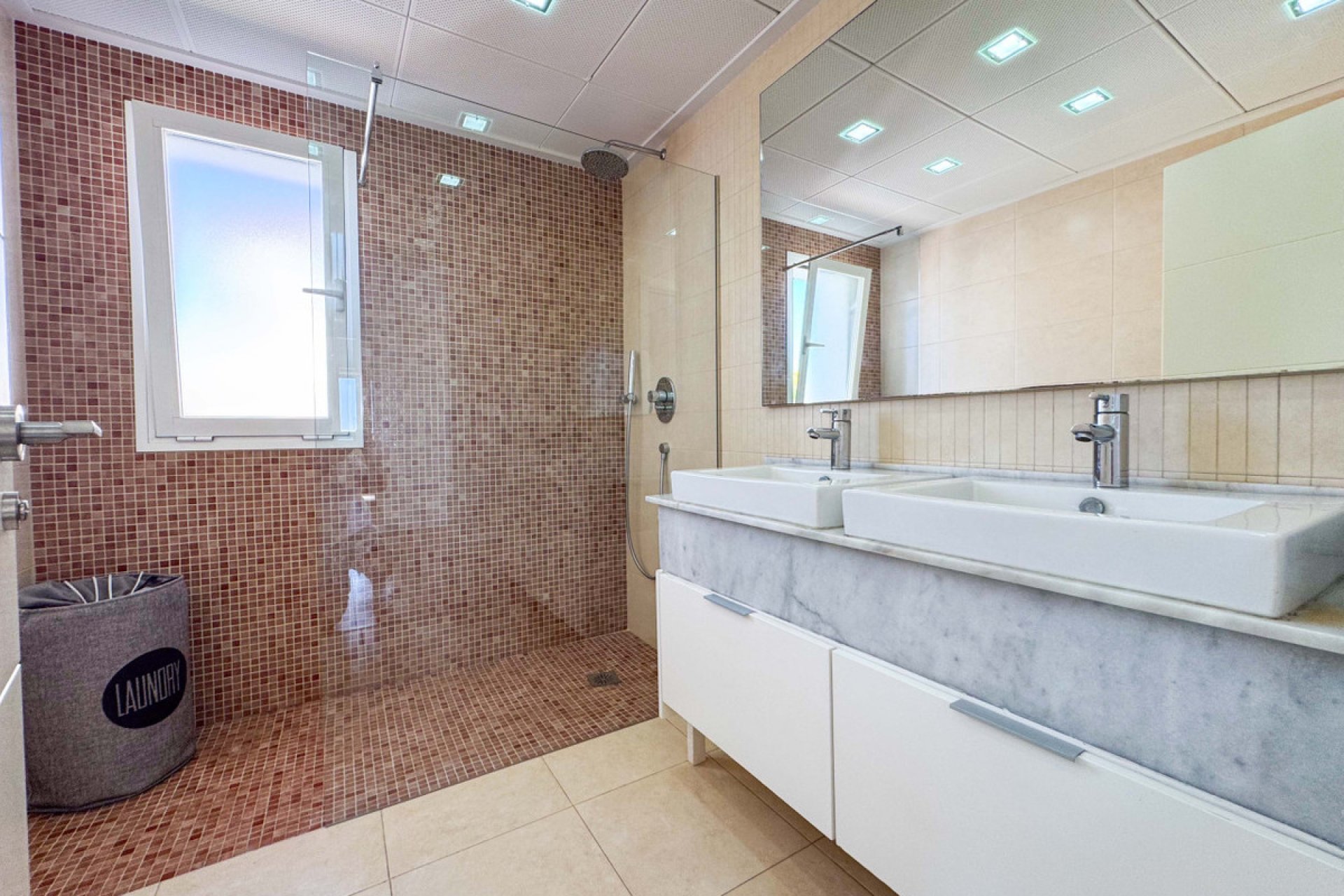 Resale - Villa -
San Fulgencio - San Fulgencio Centro