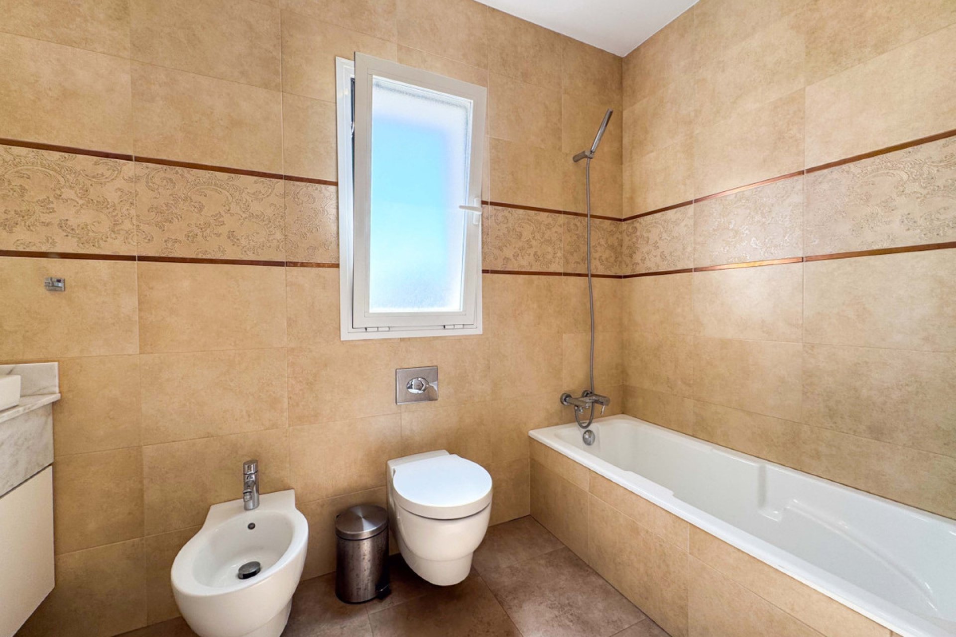 Resale - Villa -
San Fulgencio - San Fulgencio Centro