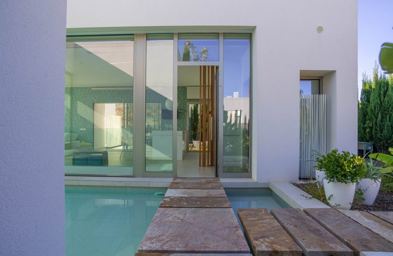 Resale - Villa -
San Miguel de Salinas - Las Colinas Golf