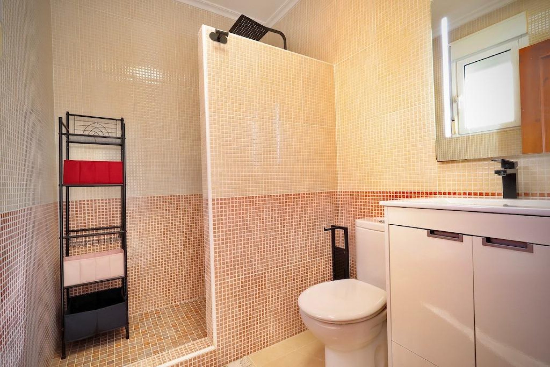 Resale - Villa -
San Miguel de Salinas - Residencial los flamencos