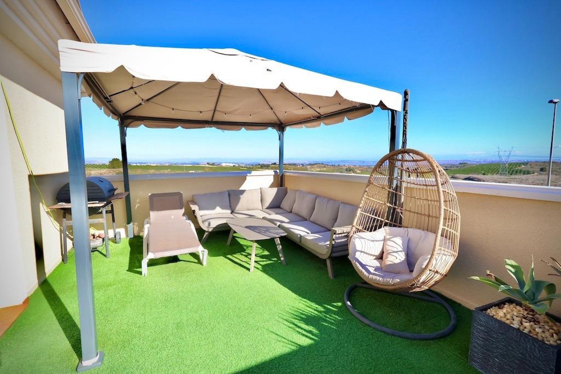 Resale - Villa -
San Miguel de Salinas - Residencial los flamencos