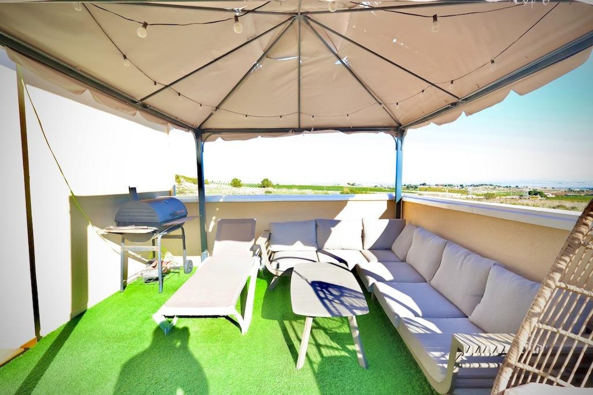 Resale - Villa -
San Miguel de Salinas - Residencial los flamencos