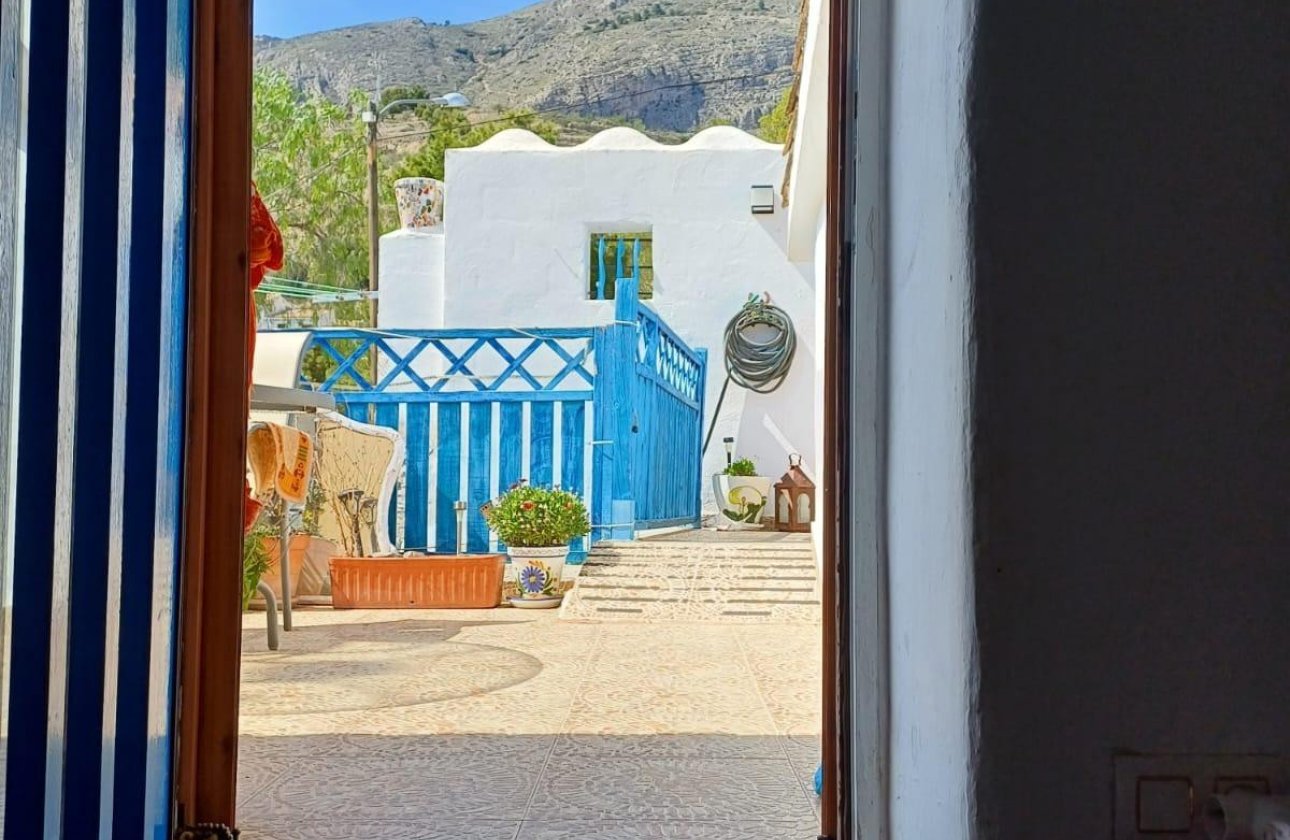 Resale - Villa -
Sella