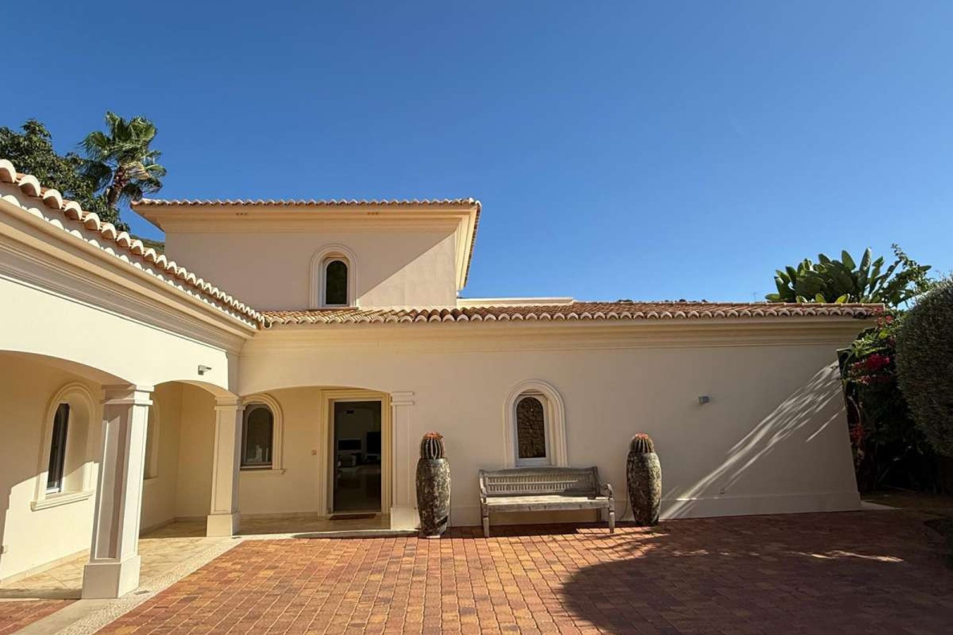 Resale - Villa -
Teulada - Moraira