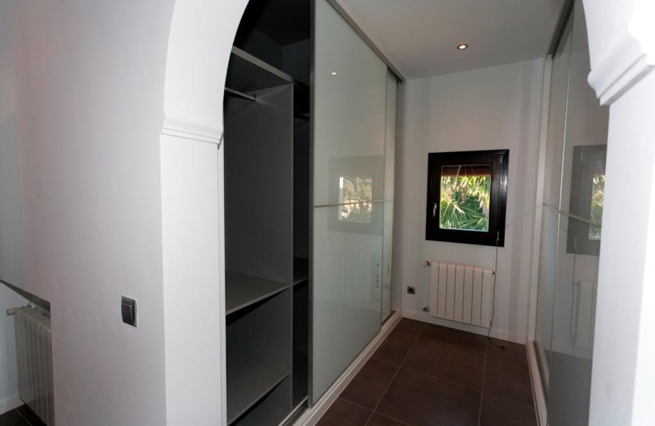 Resale - Villa -
Teulada - Moraira