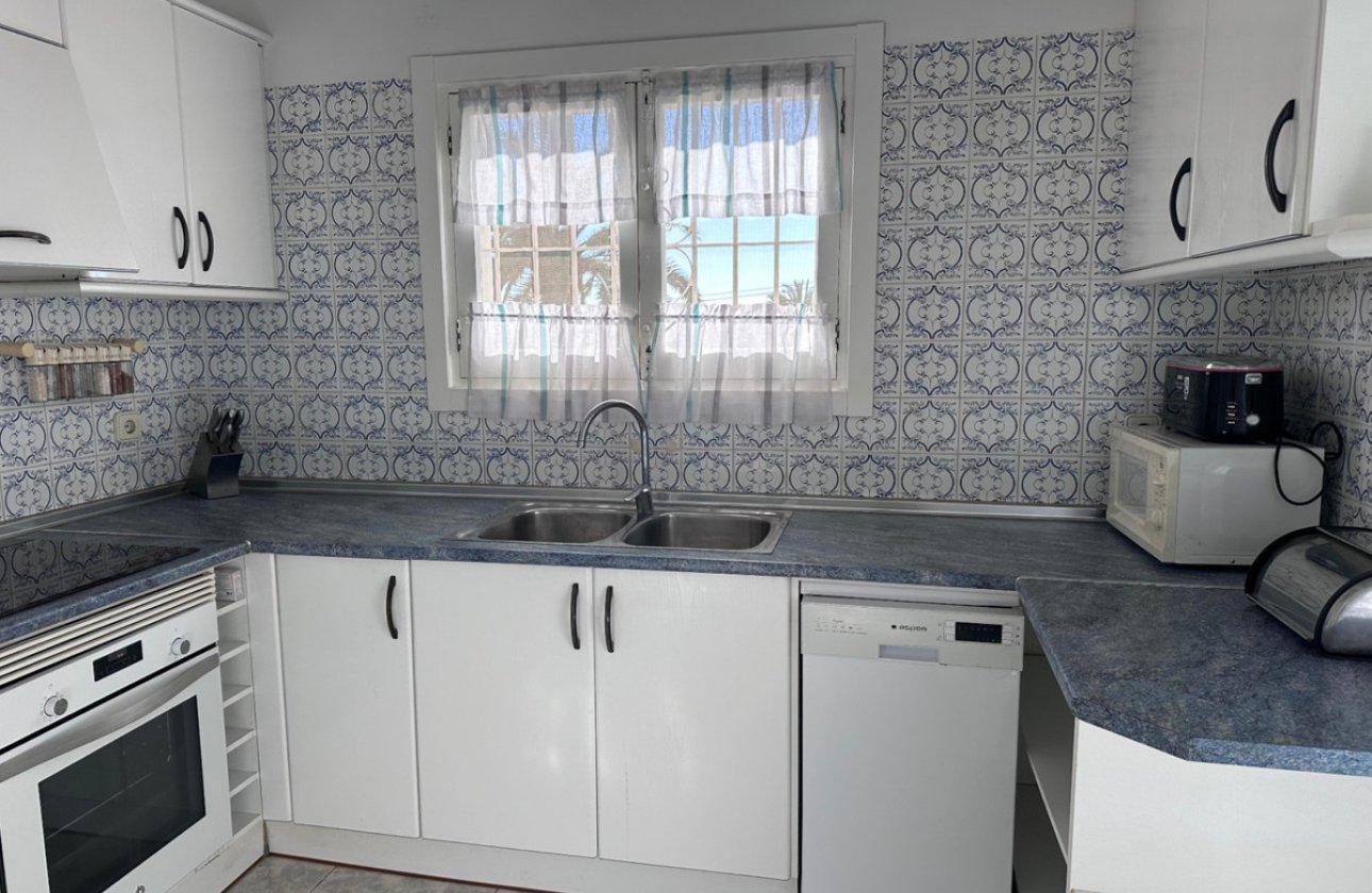 Resale - Villa -
Teulada - Moraira