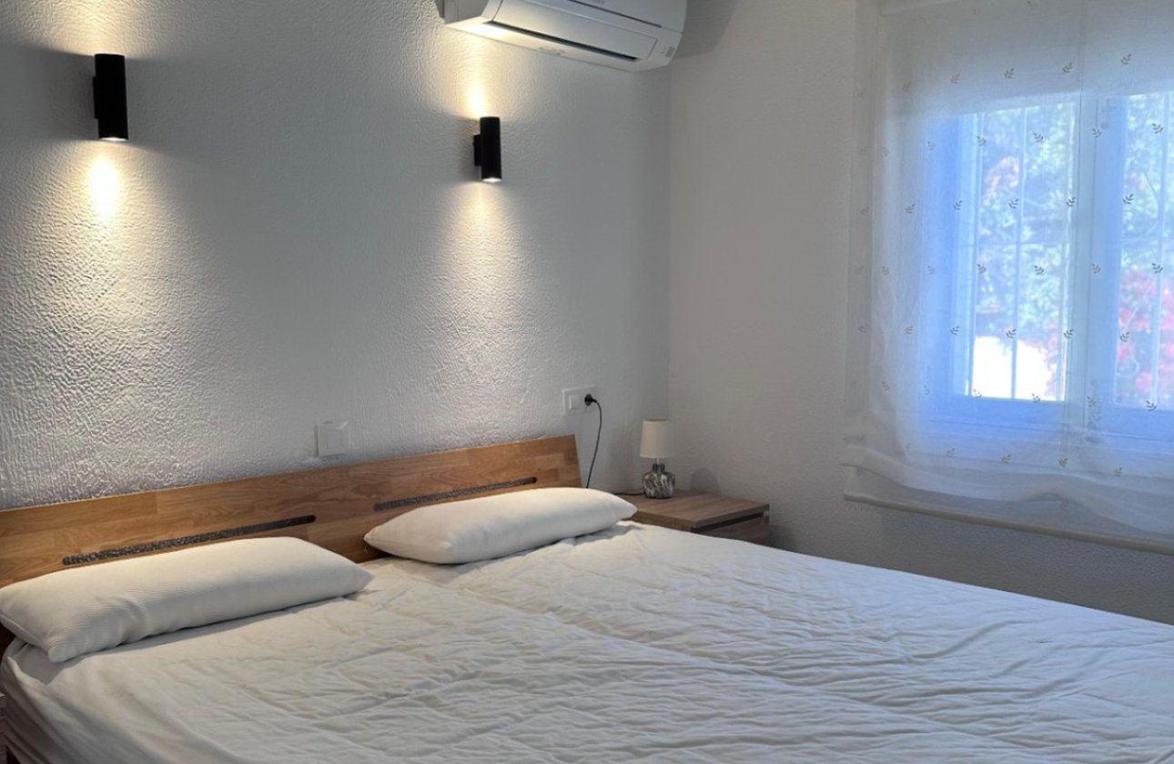 Resale - Villa -
Teulada - Moraira