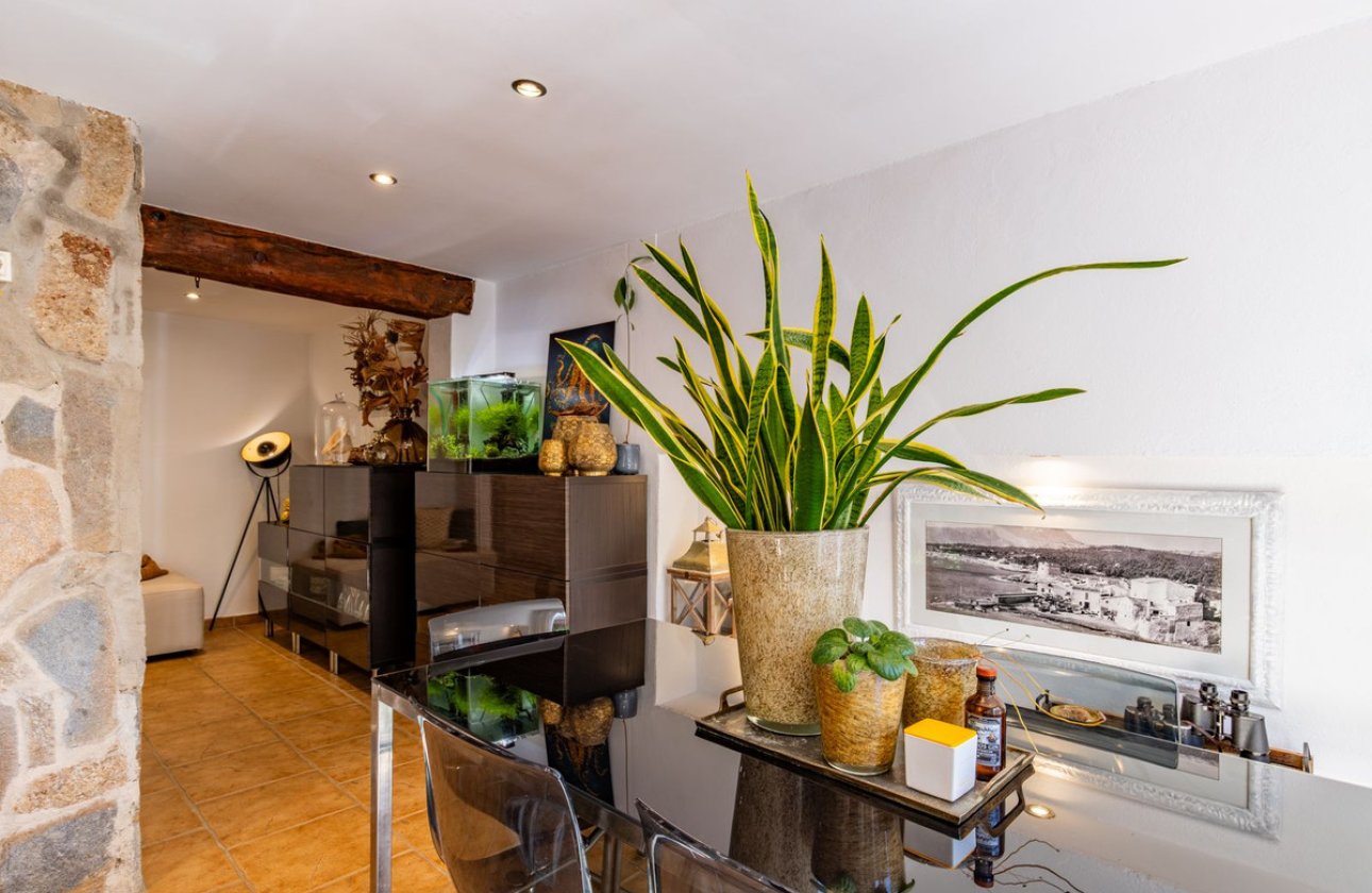 Resale - Villa -
Teulada - Moraira