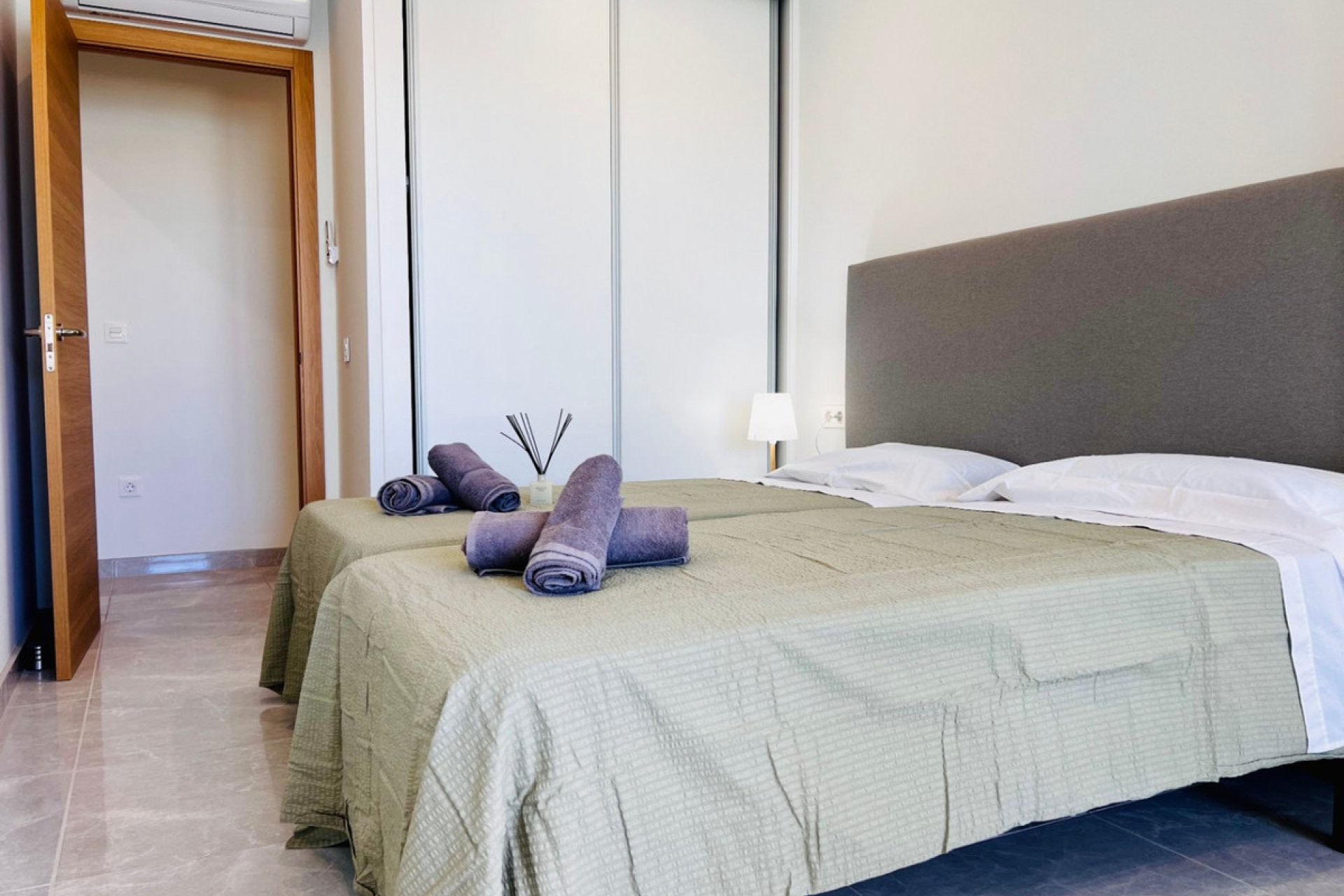 Resale - Villa -
Teulada - Moraira