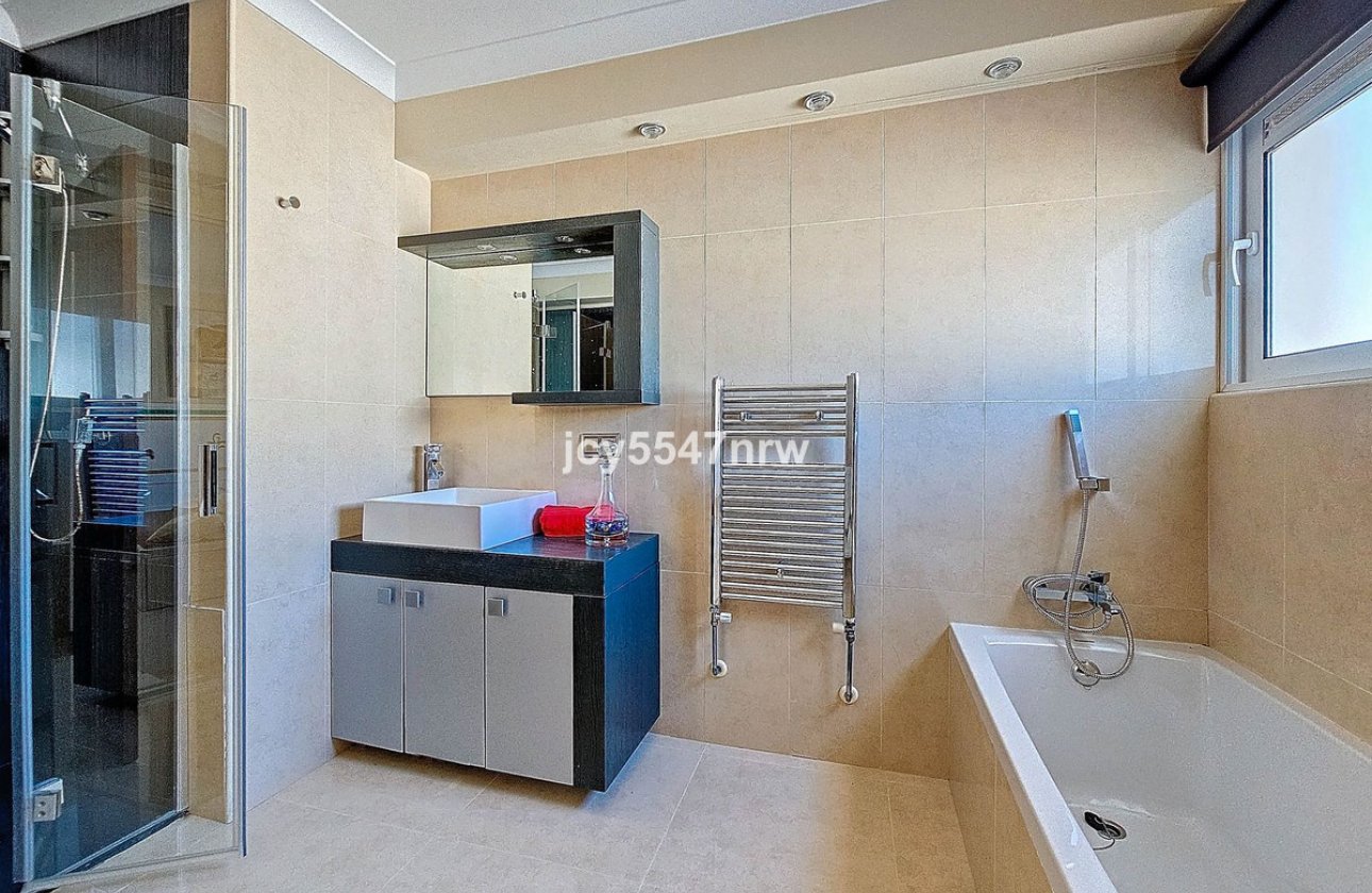 Resale - Villa -
Teulada - Moraira