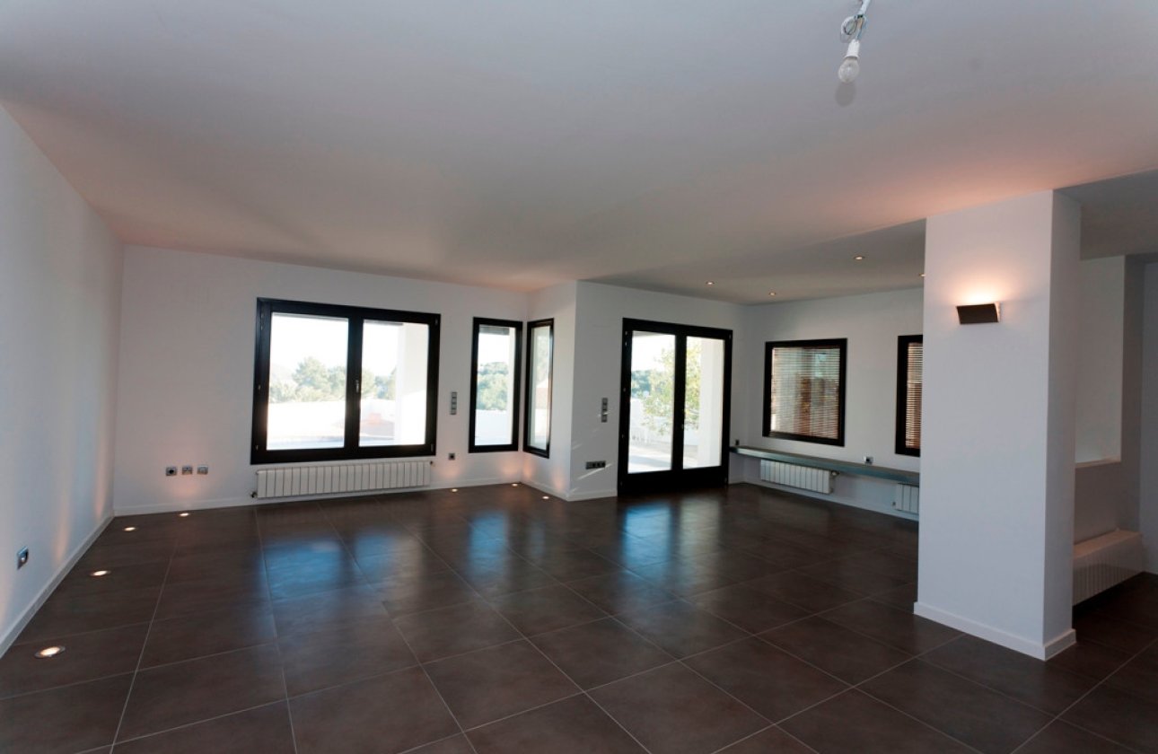 Resale - Villa -
Teulada - Moraira