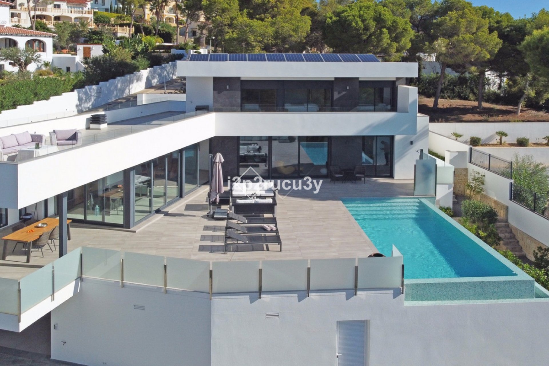 Resale - Villa -
Teulada - Moraira