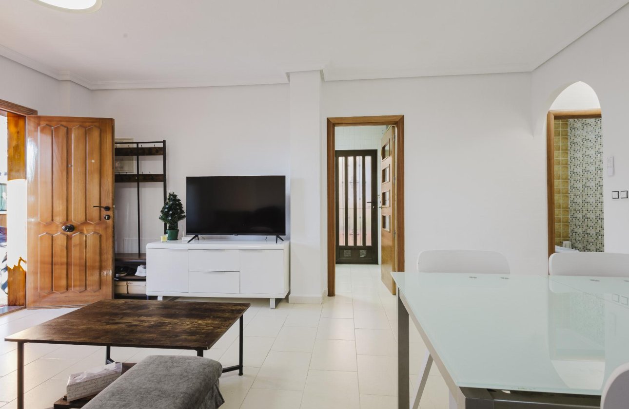 Resale - Villa -
Torrevieja - Aguas Nuevas