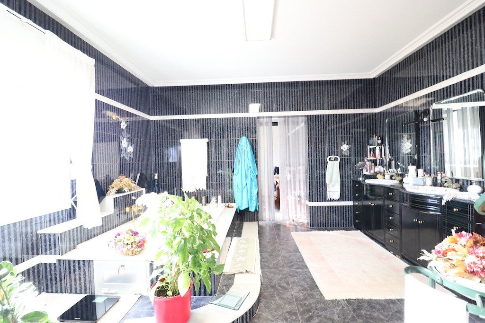 Resale - Villa -
Torrevieja - El chaparral